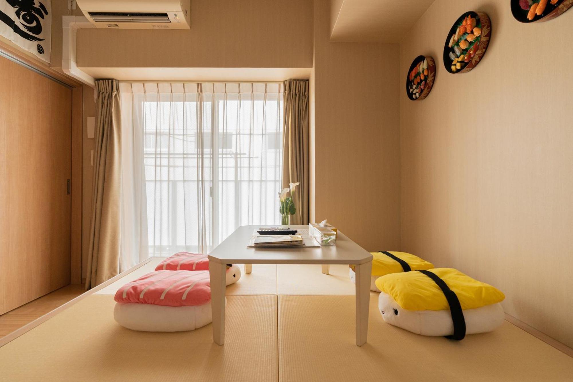 V の Boutique House Apartment Осака Екстериор снимка